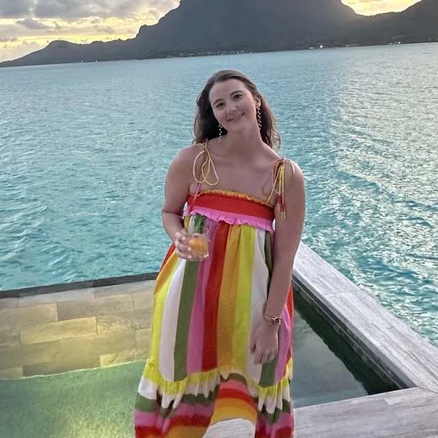 Advisor - Hayley Davis