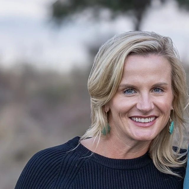 Advisor - Lacie Austin