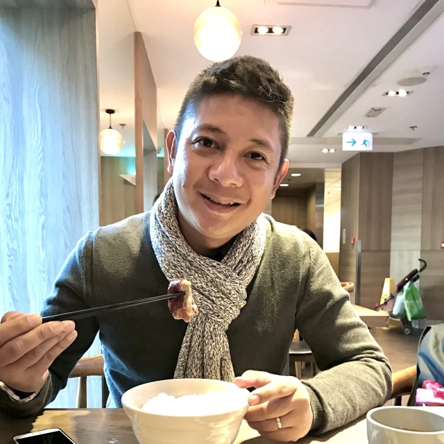 Advisor - Vincent Valdellon