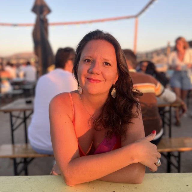 Advisor - Clementine Bessade