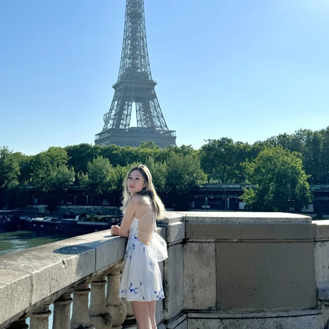 Advisor - Valerie Ma