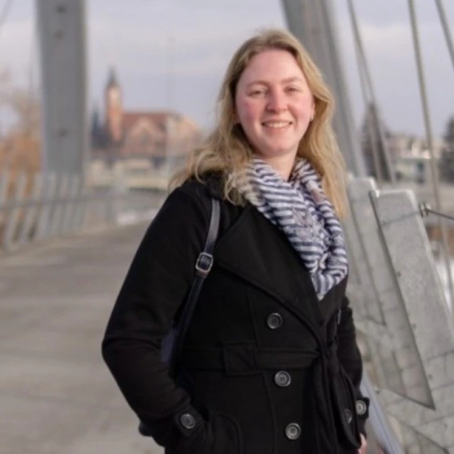 Advisor - Stephanie Henshaw