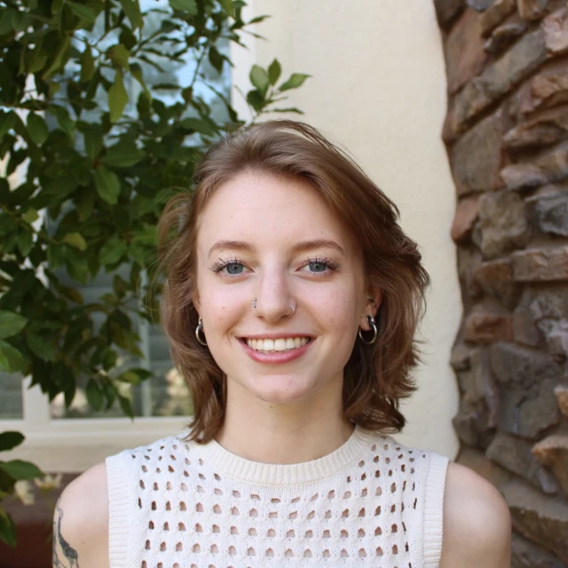 Advisor - Ava Chernine