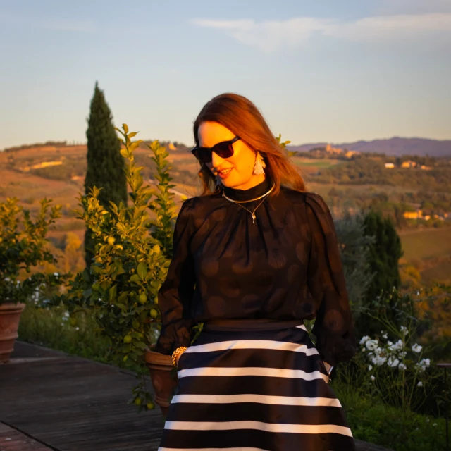 Advisor - Elizabeth Hills