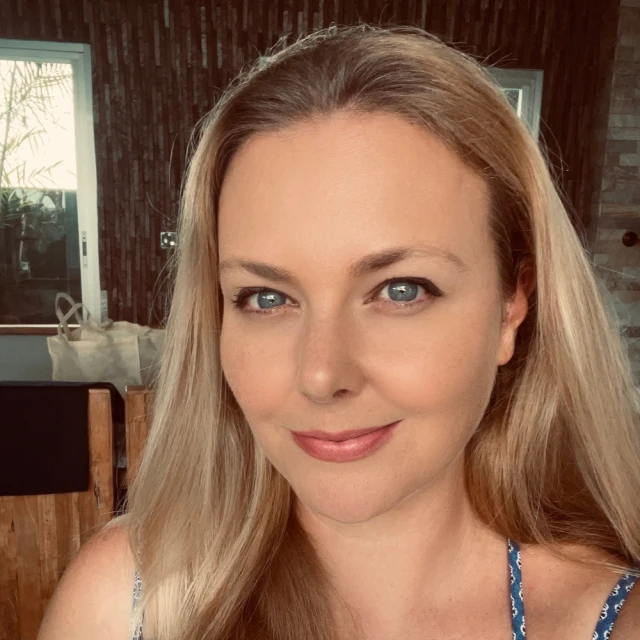 Advisor - Teneille Falt
