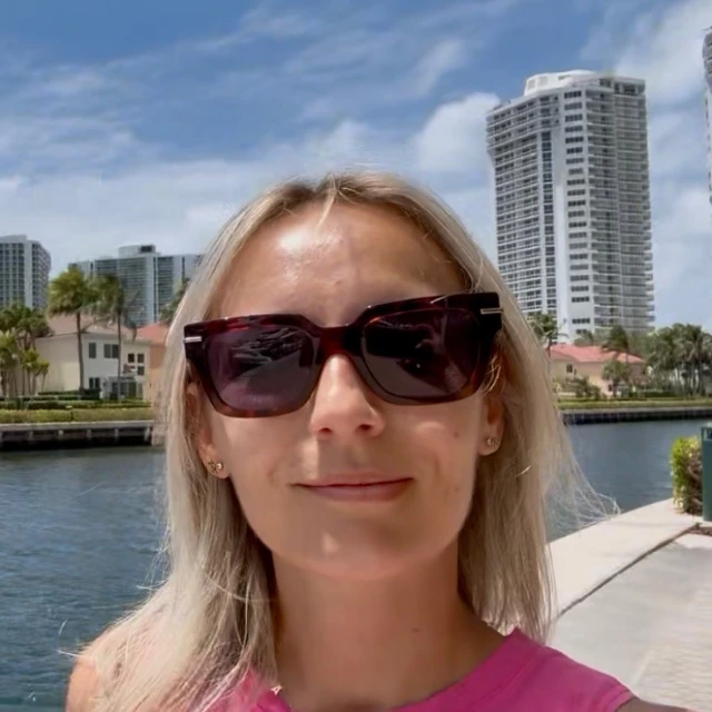 Advisor - Shayna Aronson