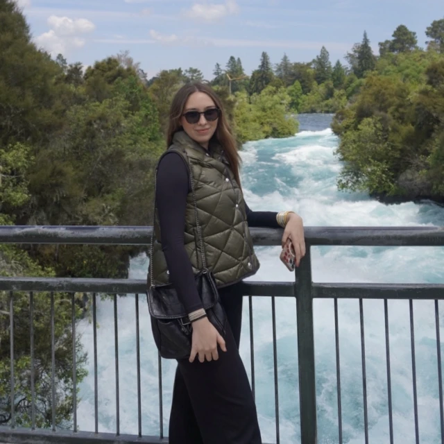 Advisor - Regina Larrazolo