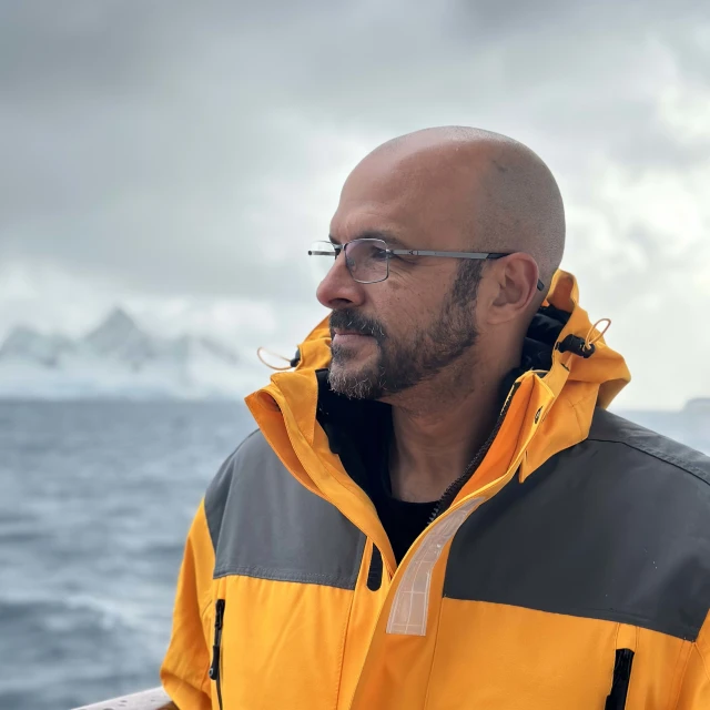 Advisor - Mark Gonzalez