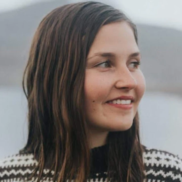 Advisor - Lily Hutson