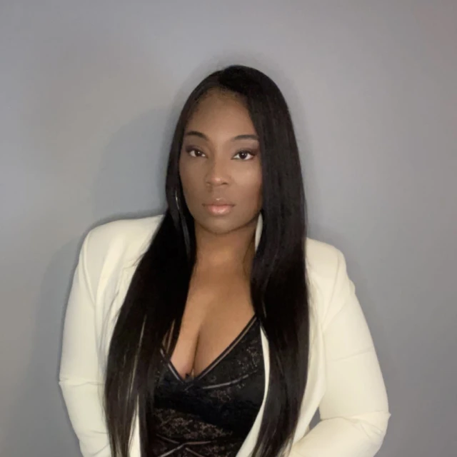 Advisor - Ebony Larmond
