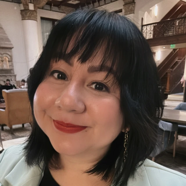Advisor - Alicia Perez