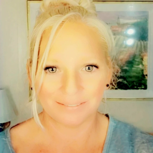 Advisor - Melissa Watson