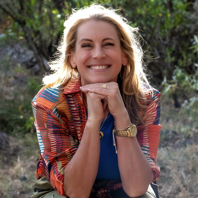 Advisor - Tracey Davis