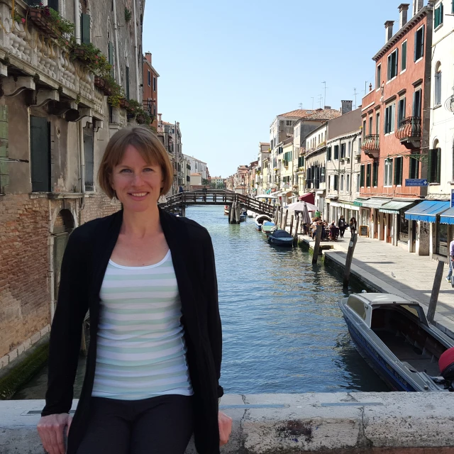 Advisor - Holly Klamer