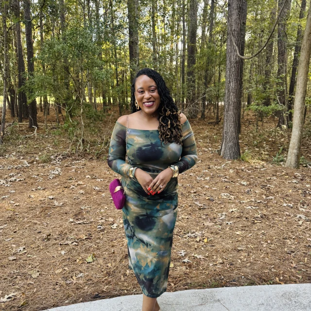 Advisor - Leanna Romeo