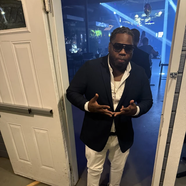Advisor - Barron Jones