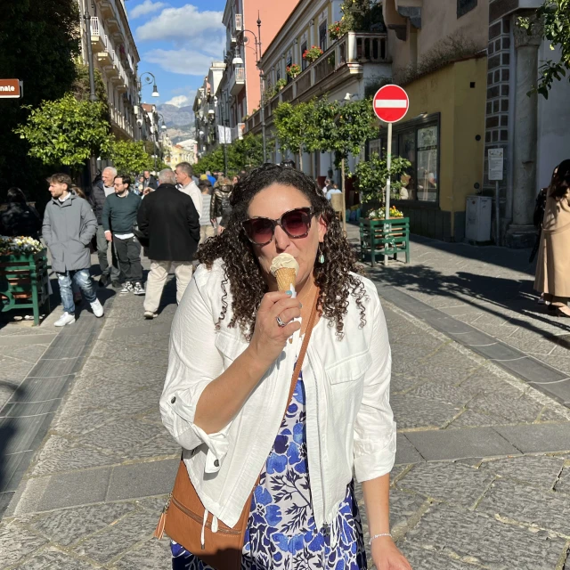 Advisor - Jennifer Honeck