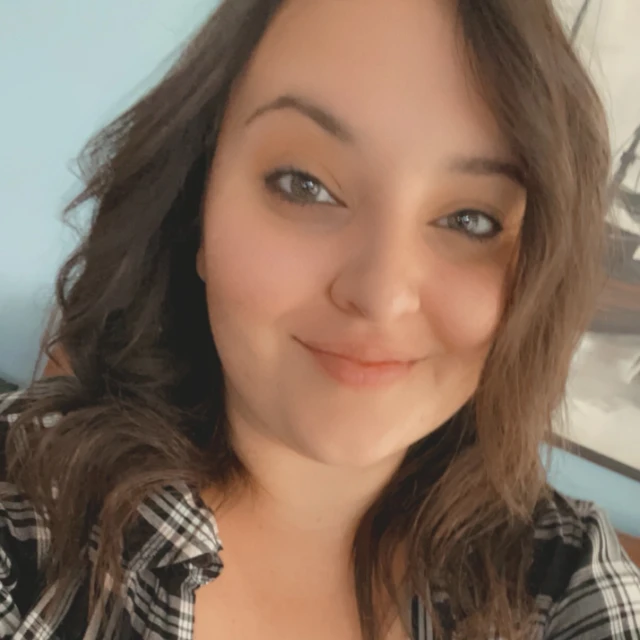 Advisor - Cassandra Arce