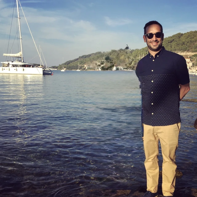 Advisor - Sascha Berolsky