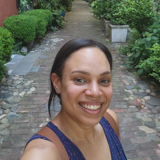Advisor - Jennifer Fernandez
