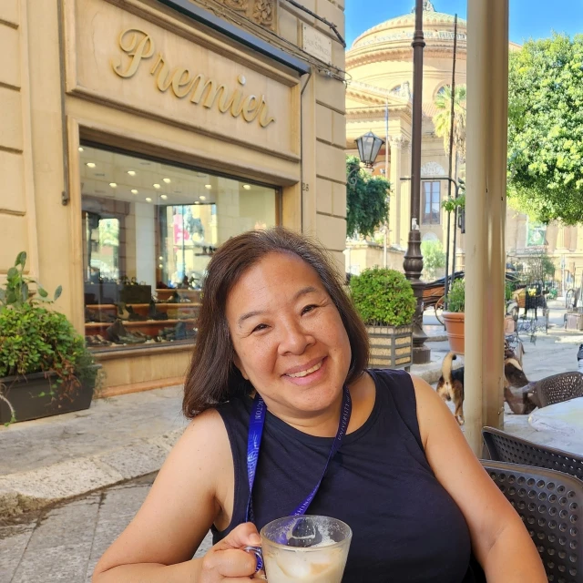 Advisor - Deanna Woo