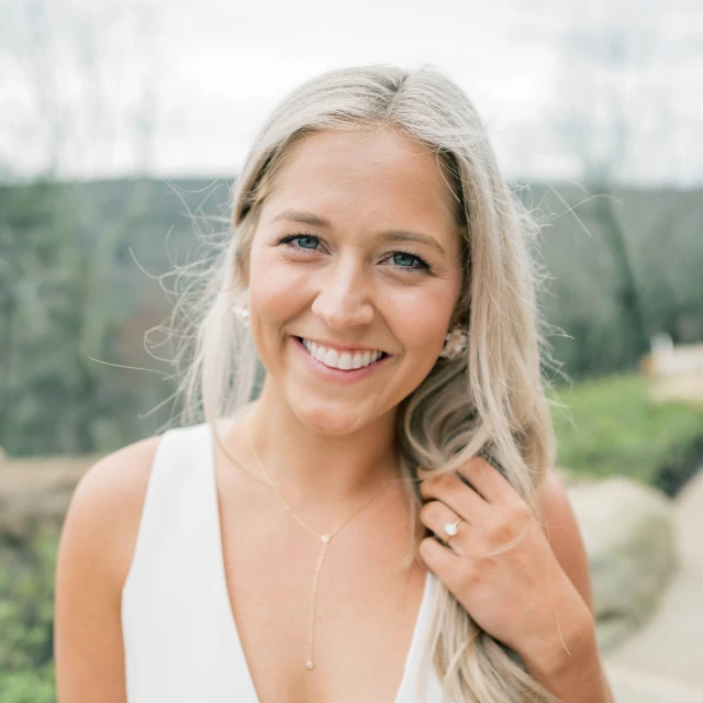 Advisor - Farrin DiRuggiero