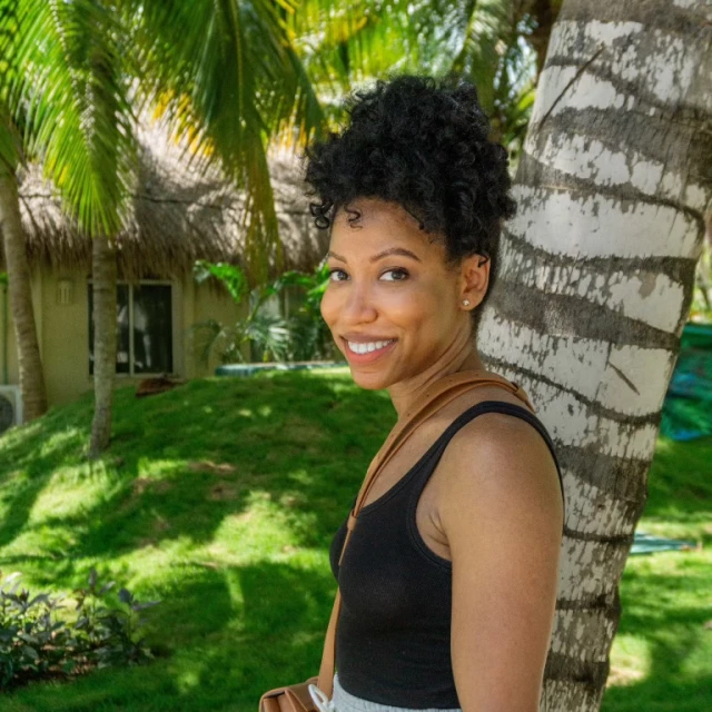 Advisor - Gina Davis