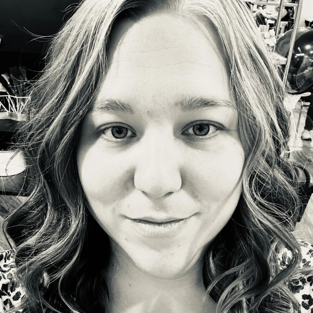 Advisor - Lindzay Smith