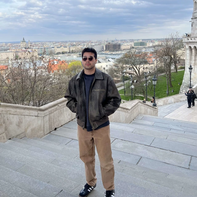 Advisor - Alan Evangelista