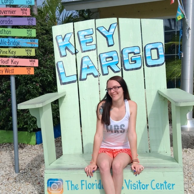 Advisor - Teya Reasoner