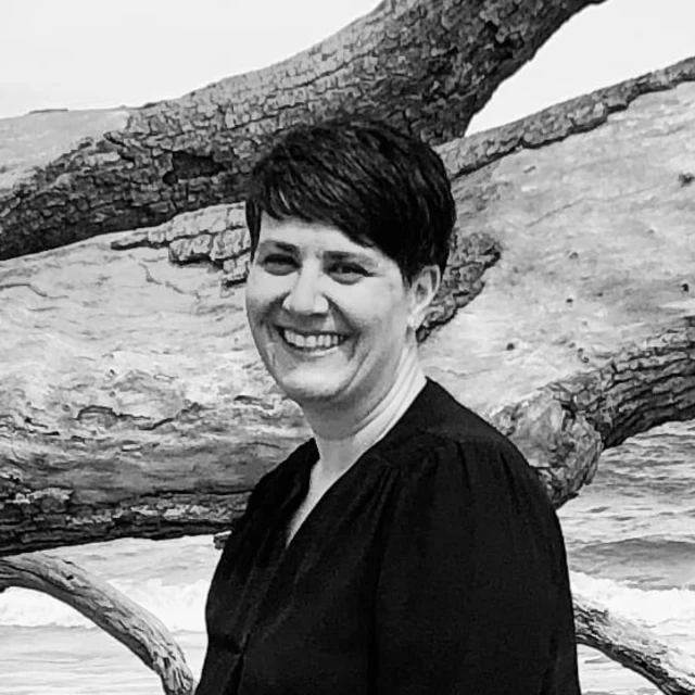 Advisor - Shawna Lawton