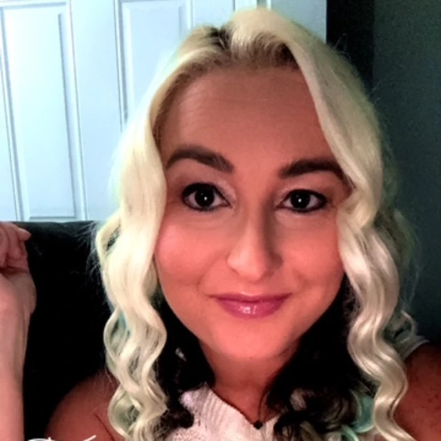 Advisor - Jennifer Daly