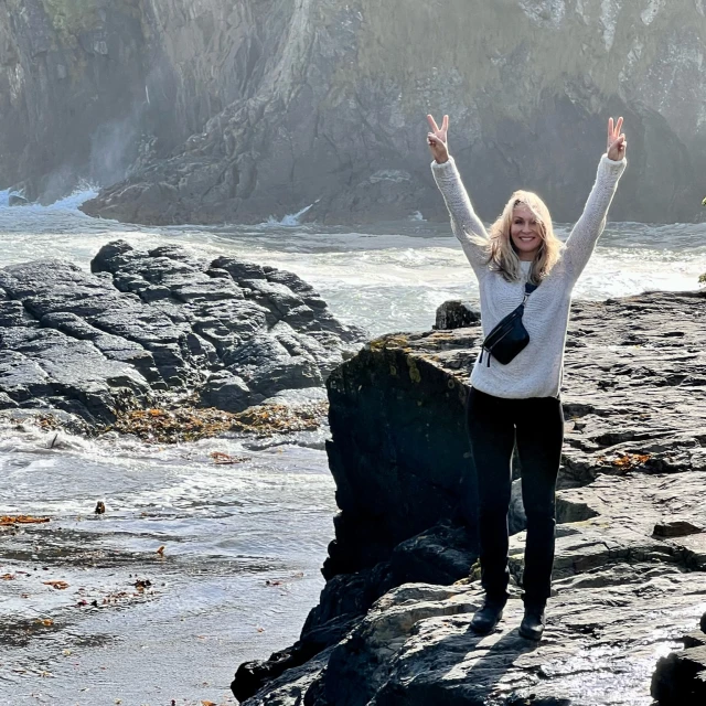 Advisor - Lindsey Spadier