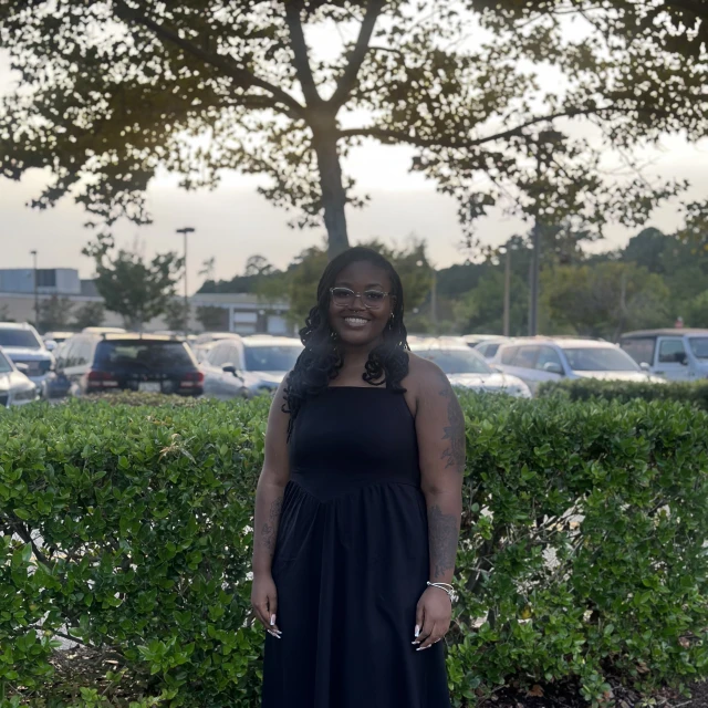 Advisor - Jasmine Barr