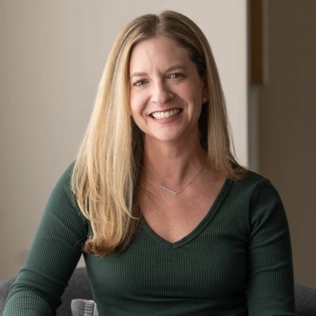 Advisor - Sarah Ferrer