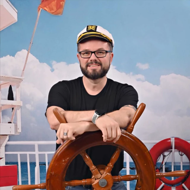 Advisor - Chris Blackwell