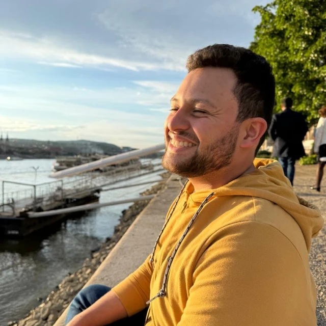Advisor - David Morales
