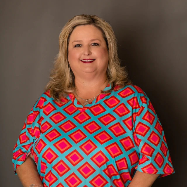 Advisor - Leslie Newton