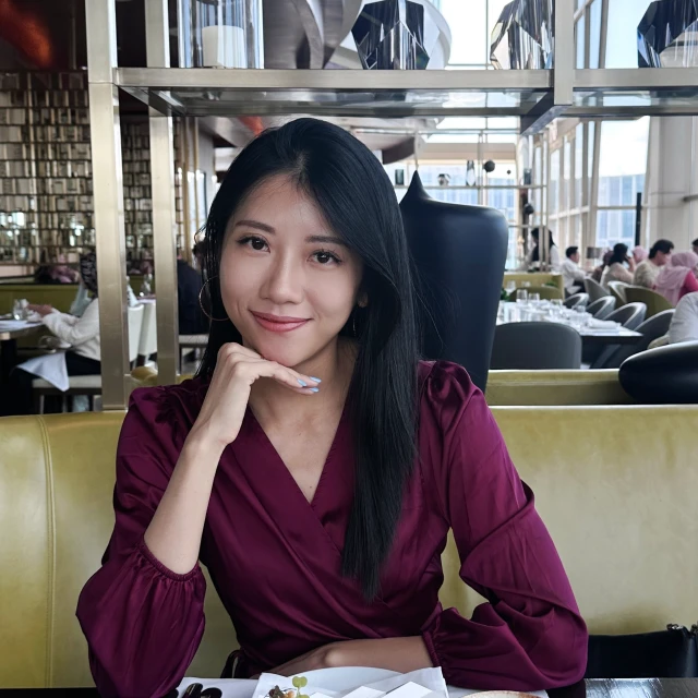 Advisor - Jocelyn Heng