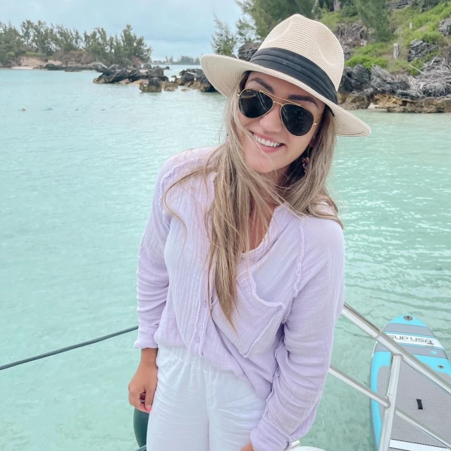 Advisor - Kayleigh Garrett
