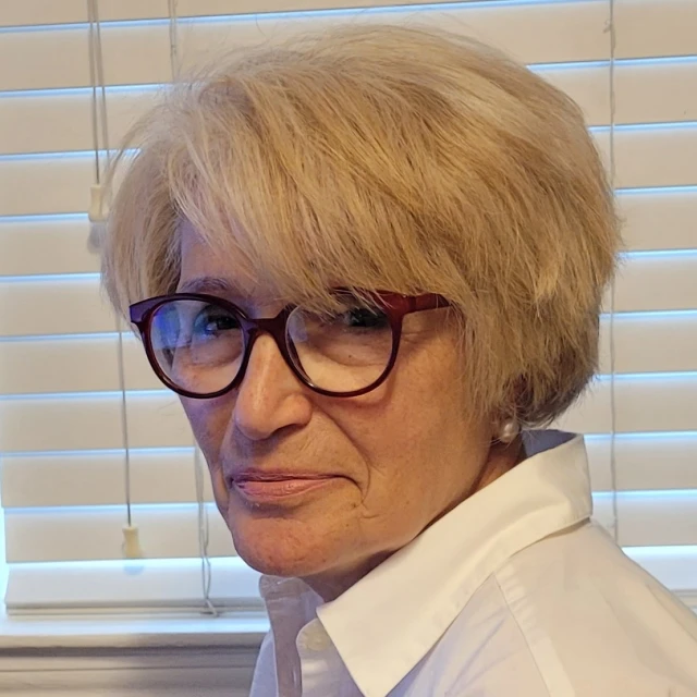 Advisor - Vickie Rekoutis