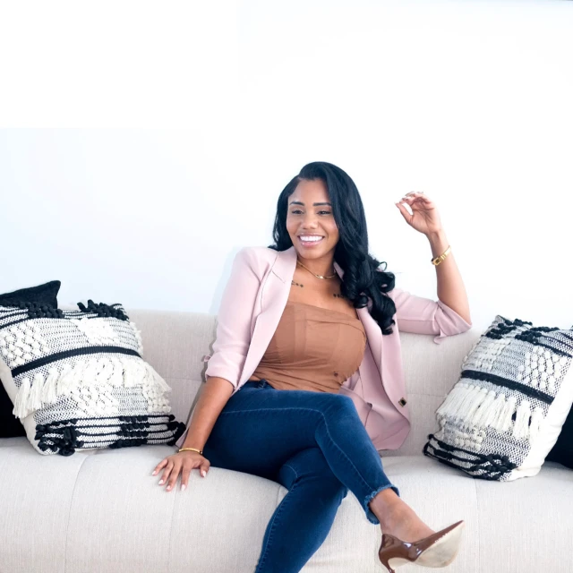 Advisor - Bee Harris