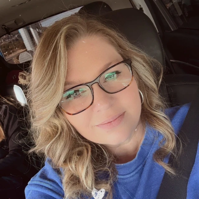 Advisor - Tiona Fabela