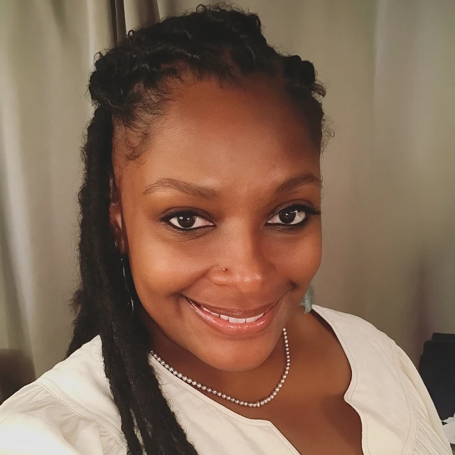 Advisor - LaToiya Revell