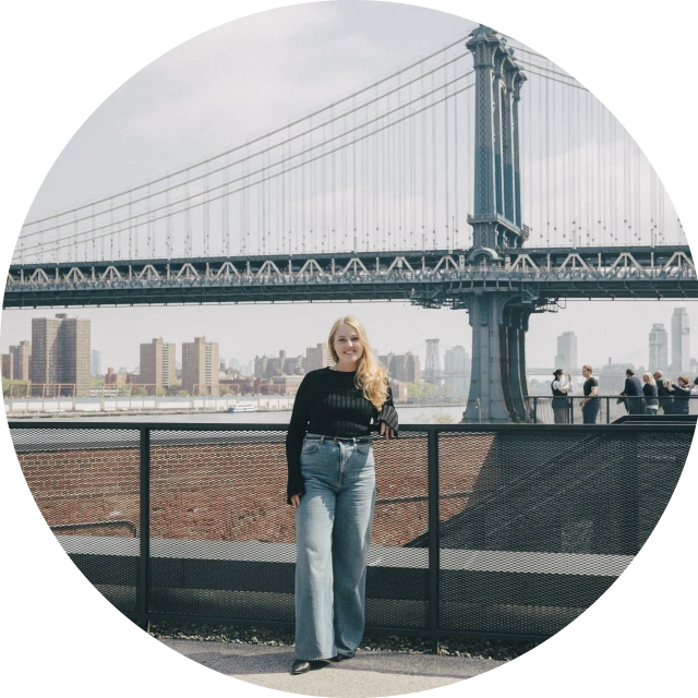 Advisor - Victoria Eastman