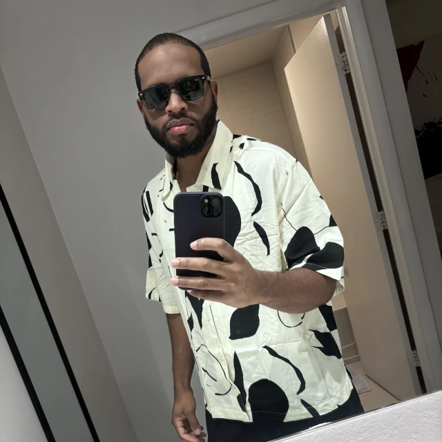 Advisor - Deven Bates-Moseley