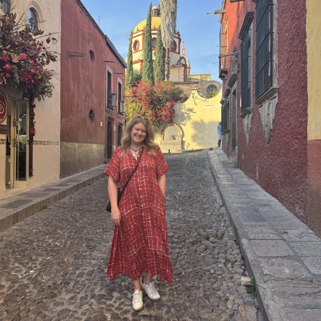 Advisor - Lauren Hulsey