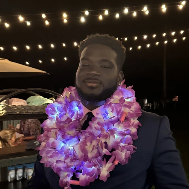 Advisor - Derrick Williams
