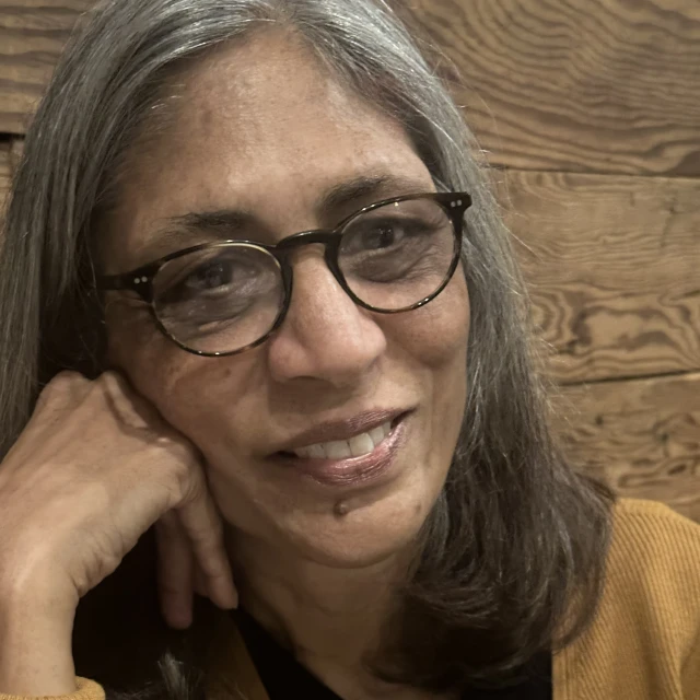 Advisor - Della Amin