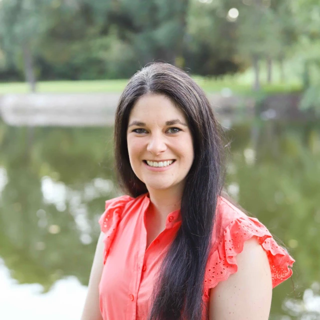 Advisor - Hayley Lester